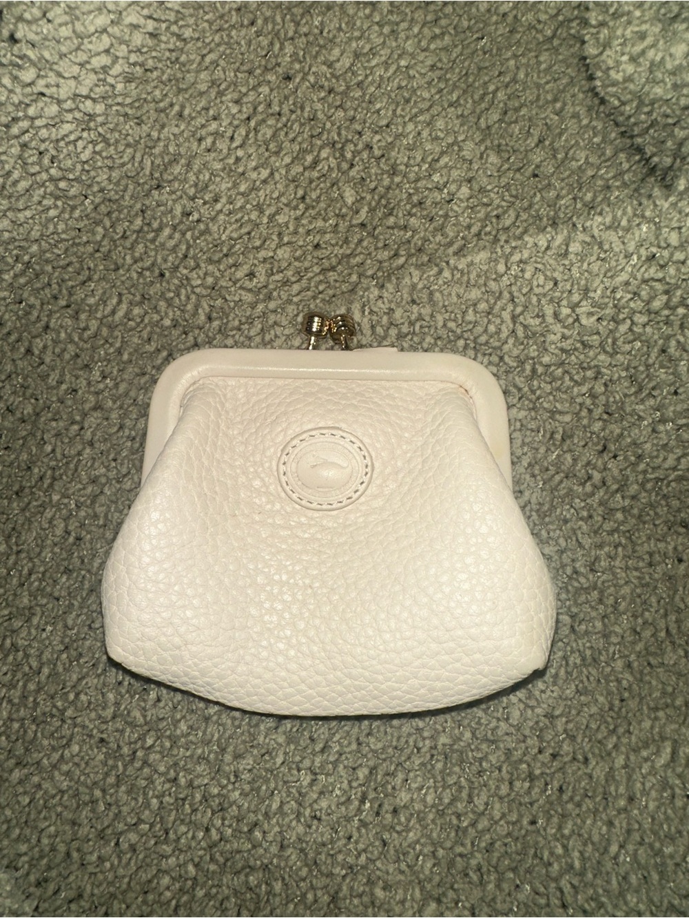 vintage Dooney & Bourke kisslock coin pouch pebbled ivory